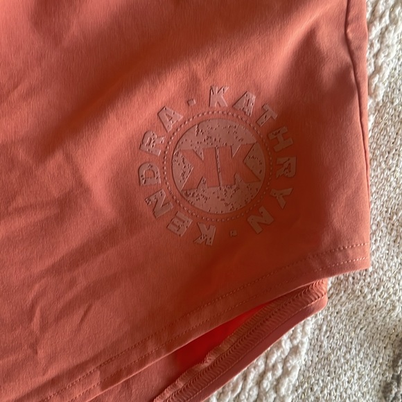 NWOT Gymshark x KK Fit shorts - Picture 2 of 4